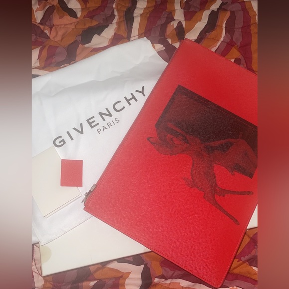 Iconic Red Givenchy Bambi Pouch - Picture 6 of 8